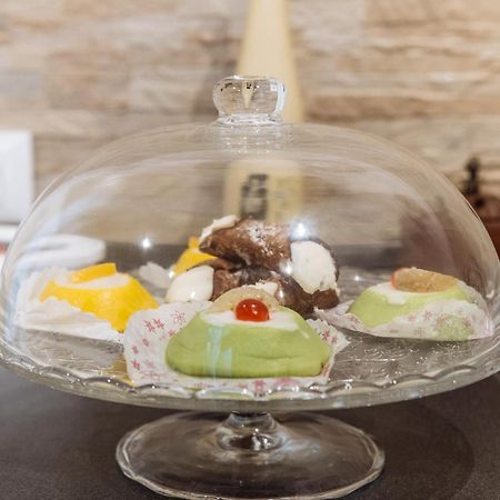Il Tempo Ritrovato - Locazione Ad Uso Turistico Apartment Palermo Luaran gambar