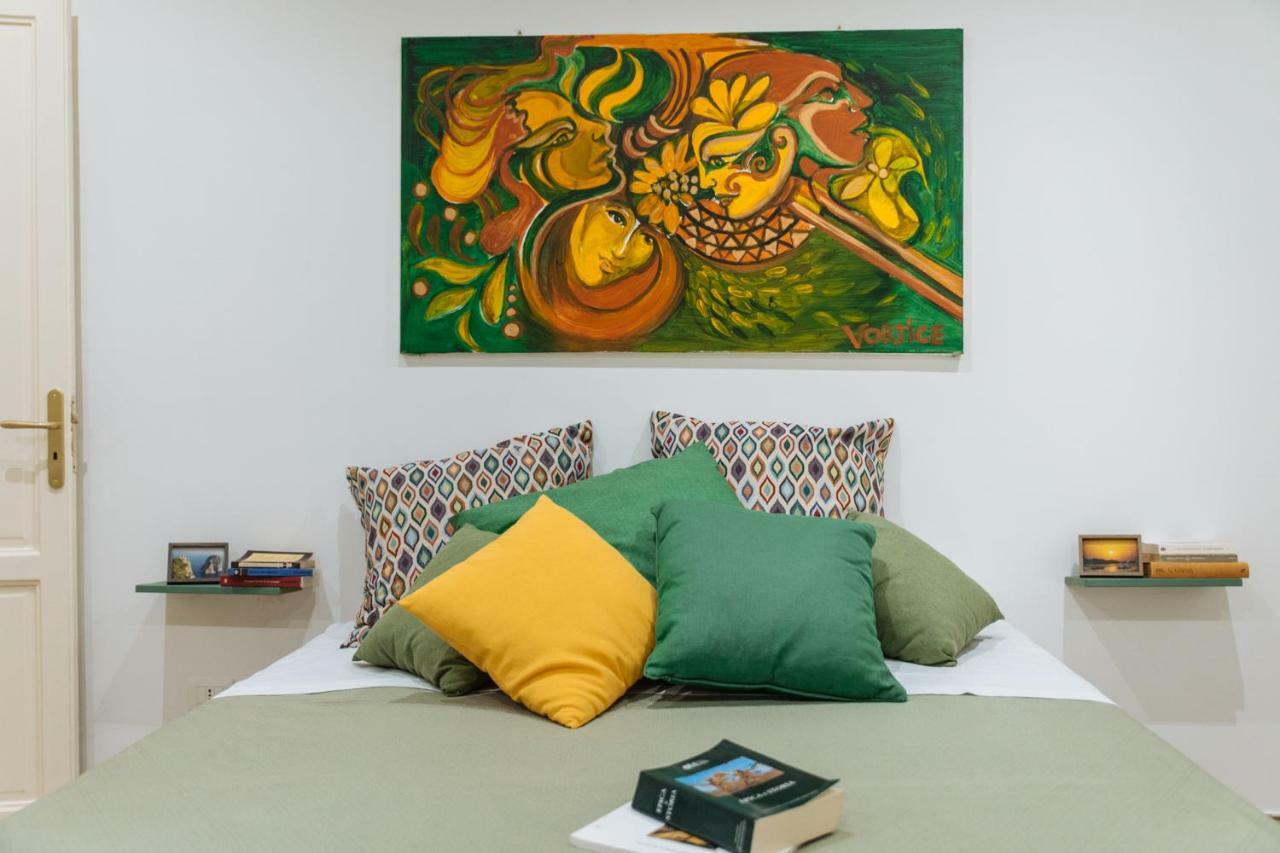 Il Tempo Ritrovato - Locazione Ad Uso Turistico Apartment Palermo Luaran gambar